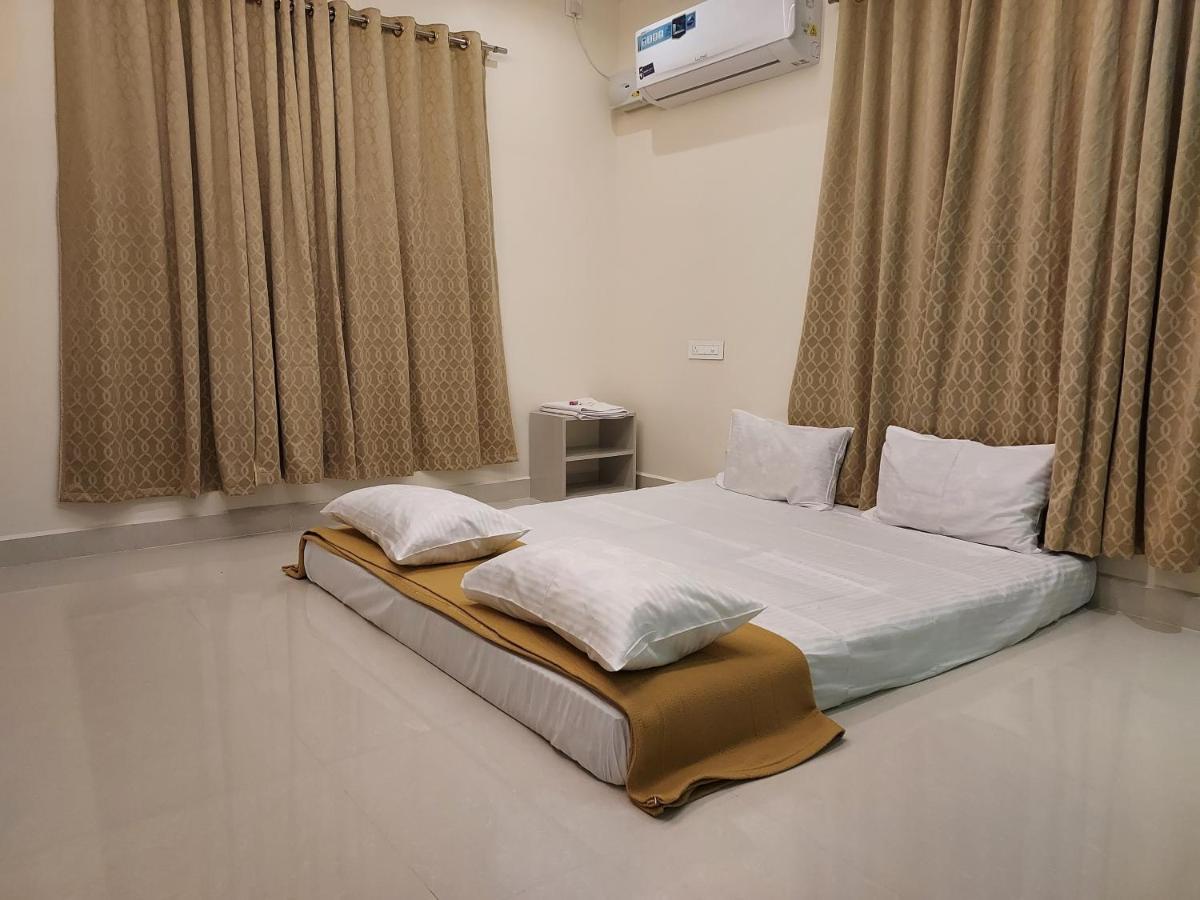 Srirangam Service Apartment Tiruchirappalli المظهر الخارجي الصورة