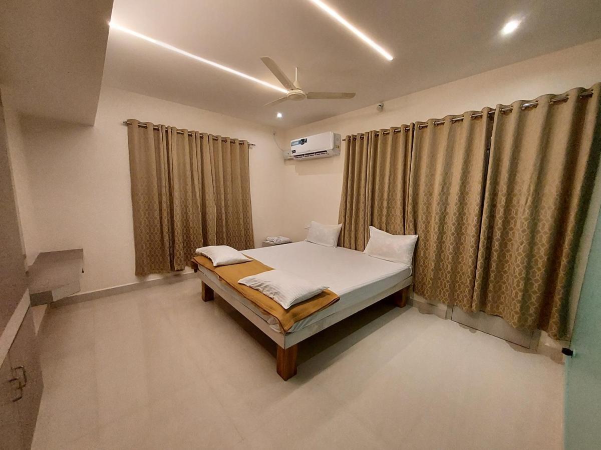 Srirangam Service Apartment Tiruchirappalli المظهر الخارجي الصورة
