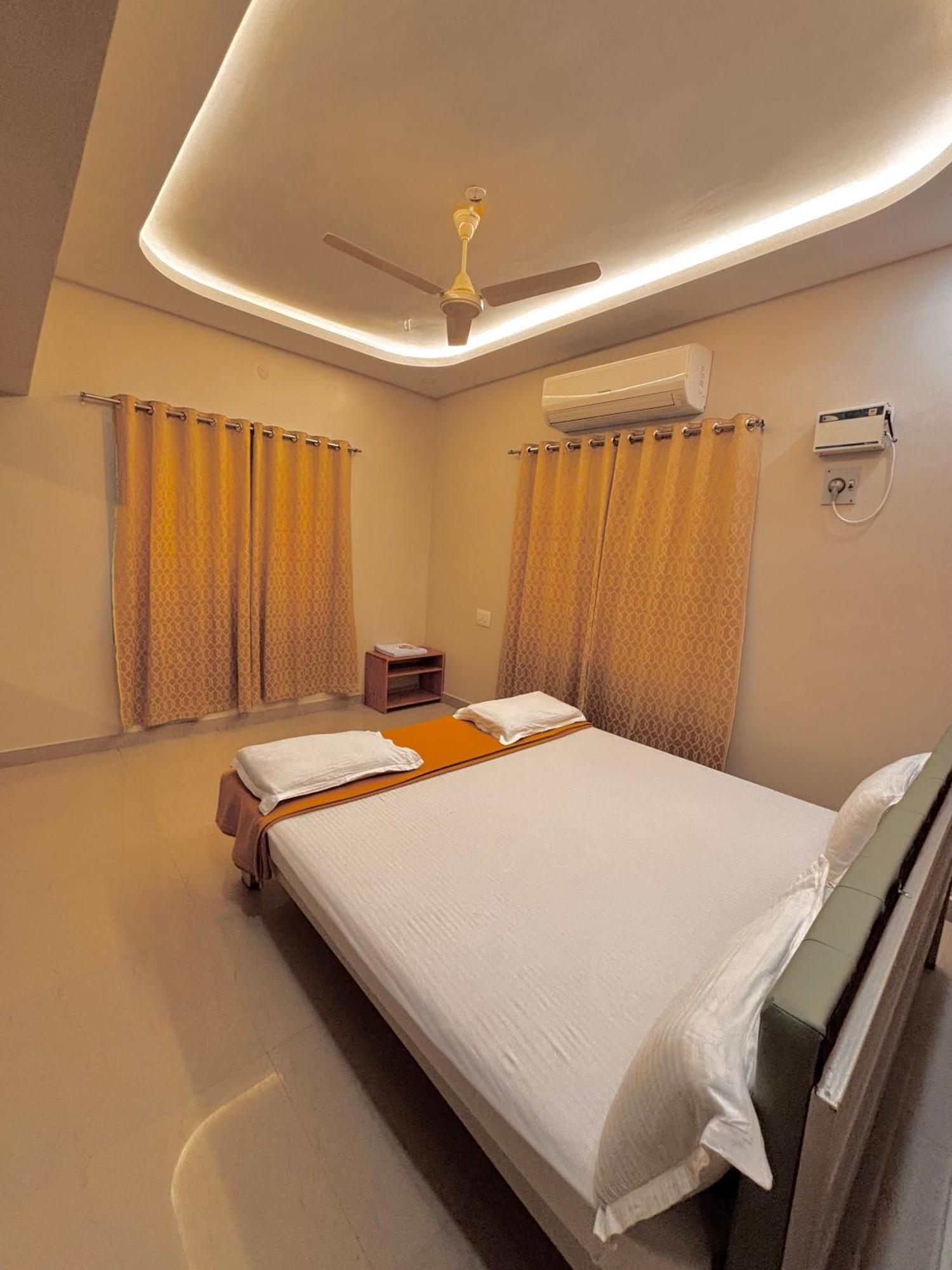 Srirangam Service Apartment Tiruchirappalli المظهر الخارجي الصورة