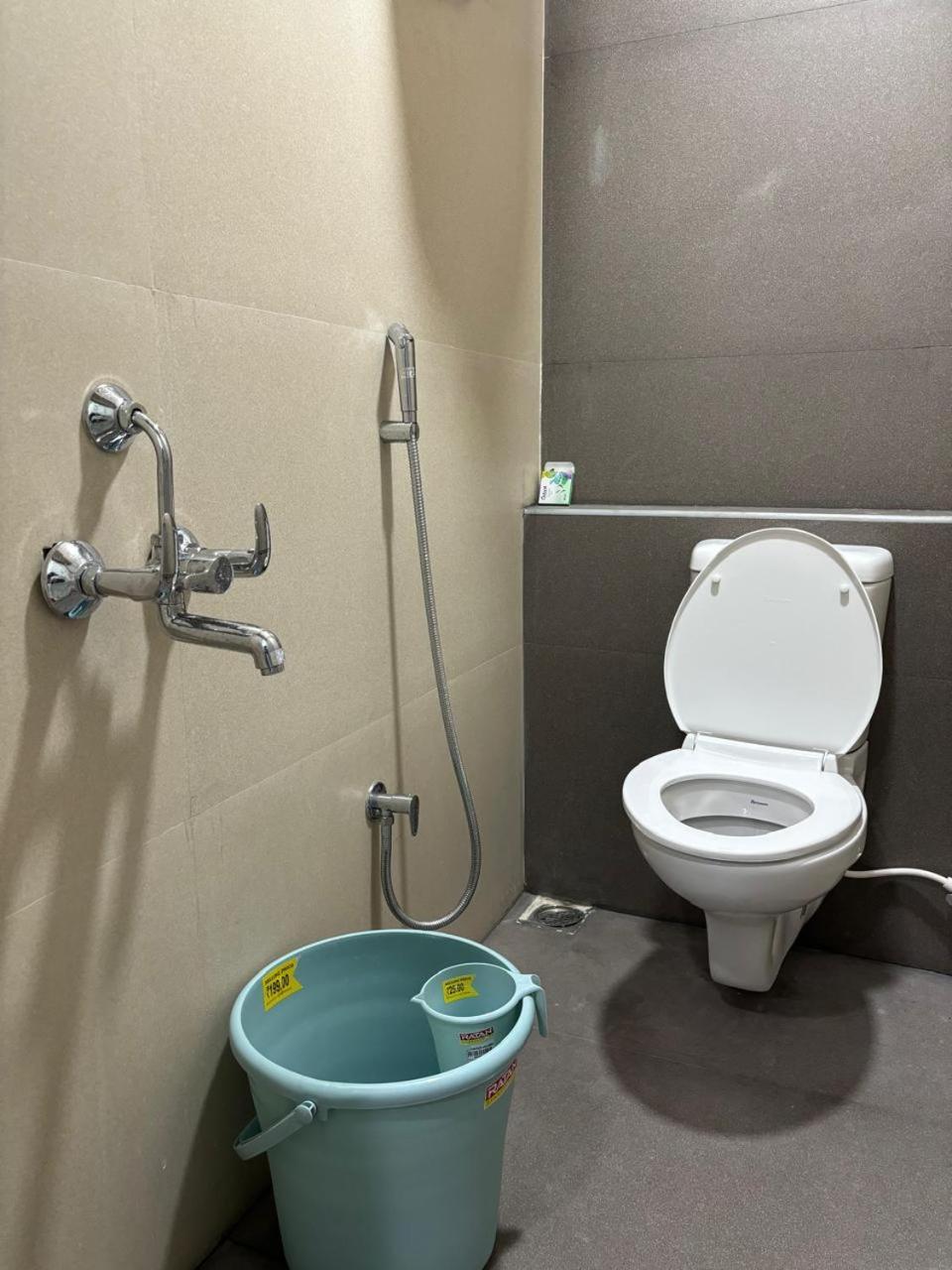 Srirangam Service Apartment Tiruchirappalli المظهر الخارجي الصورة